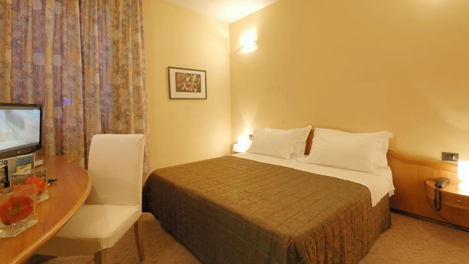 B&B Hotel Calenzano First