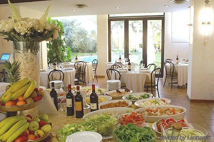 B&B Hotel Calenzano First 4*,