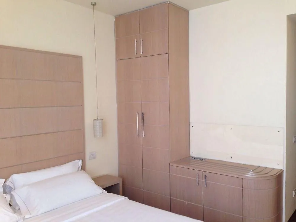 B&B Hotel Calenzano First